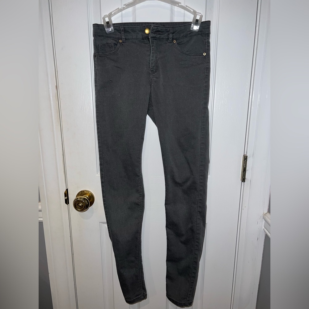 H&M gray skinny pants